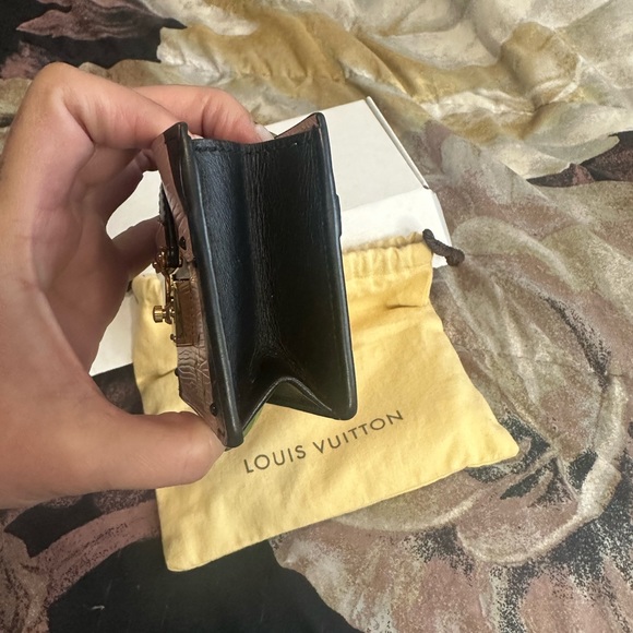 🎀 Louis Vuitton Rose Ballerine Epi Trunk multi cartes - Picture 10 of 15